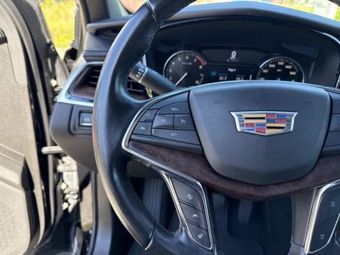 Used 2021 Cadillac XT5 Premium Luxury image 31