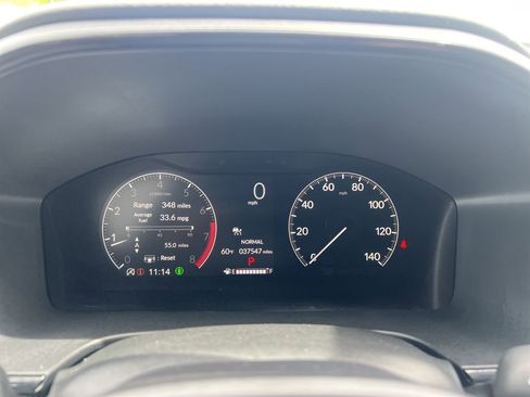 Used 2025 Honda CR-V EX image 11