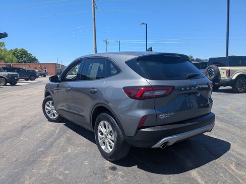 Used 2025 Ford Escape Active w/ Cold Weather Package AWD/4WD image 8