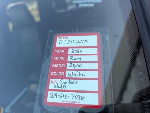 Used 2024 RAM 2500 Laramie w/ Night Edition image 25