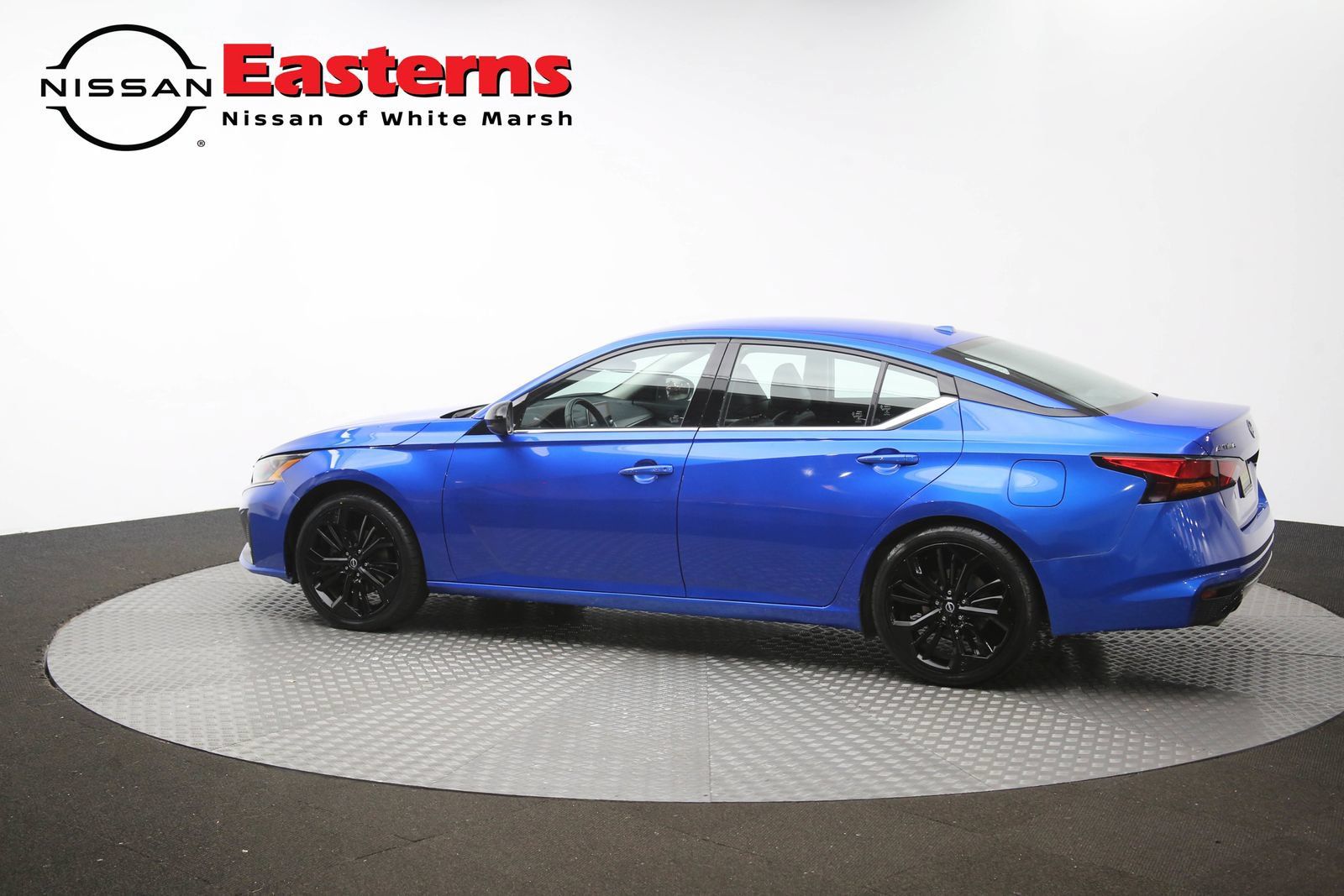 Used 2025 Nissan Altima 2.5 SR FWD image 62