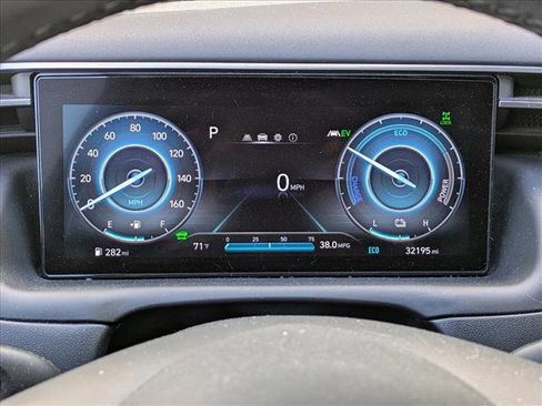 Certified 2022 Hyundai Tucson SEL image 11