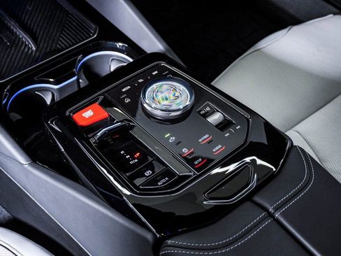 Used 2025 BMW M5 Touring w/ M Driver's Package image 31