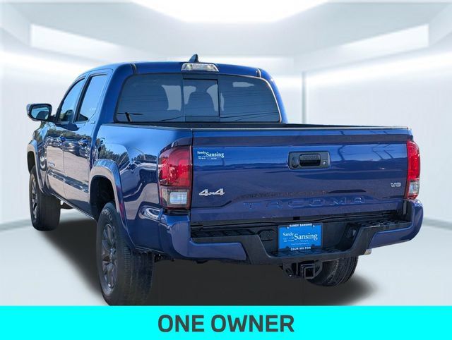 Used 2023 Toyota Tacoma SR5 w/ Technology Package AWD/4WD image 3