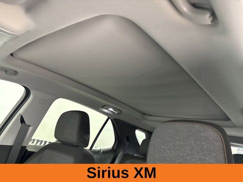 Used 2022 Chevrolet Equinox LT image 10