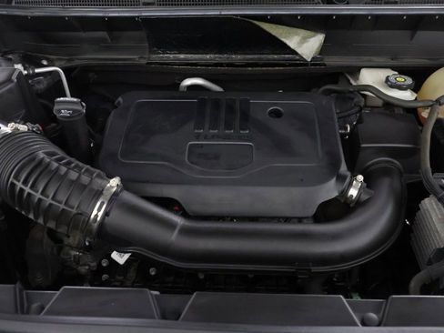 Used 2023 GMC Acadia SLT w/ Preferred Package image 26