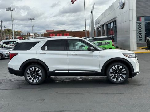 New 2026 Ford Explorer Platinum w/ LUX Leather Package image 7