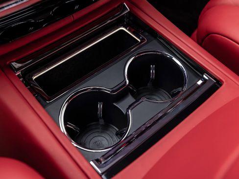 Used 2019 Rolls-Royce Phantom Sedan image 63