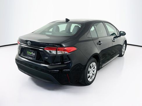 Used 2025 Toyota Corolla LE FWD image 9