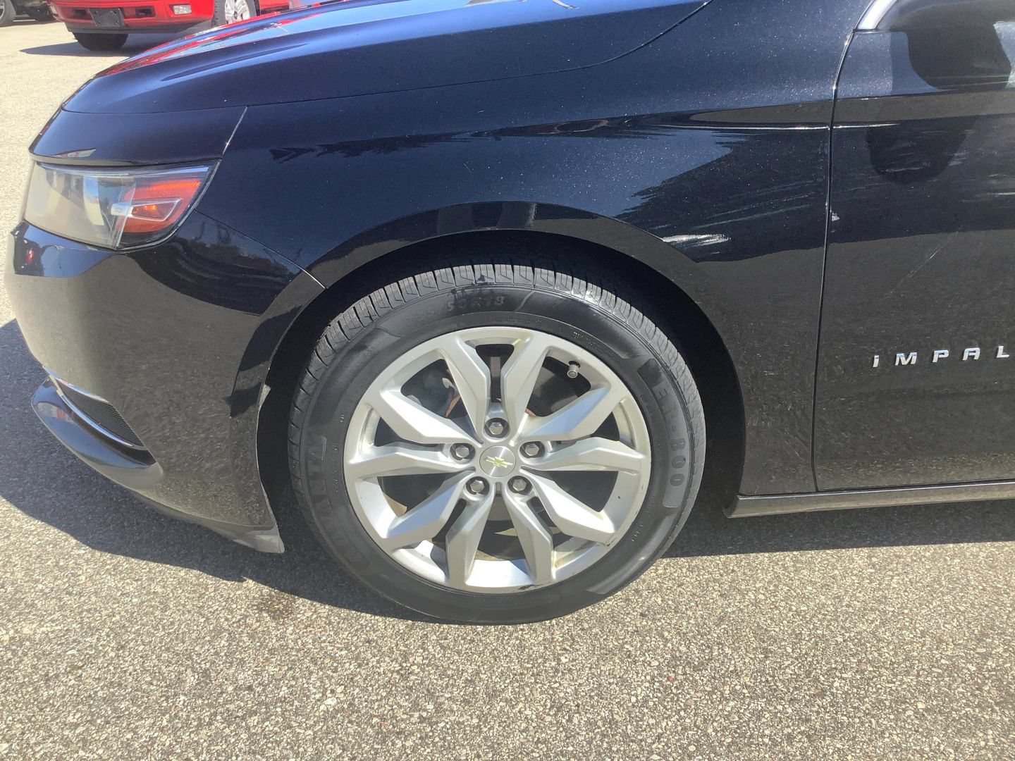 Used 2017 Chevrolet Impala LT FWD image 25