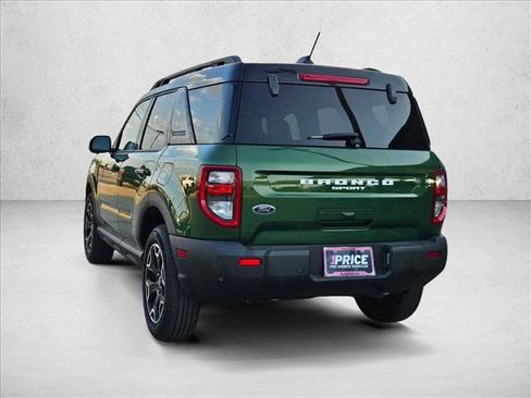 Certified 2025 Ford Bronco Sport Outer Banks w/ Outer Banks Tech Package+ AWD/4WD image 7