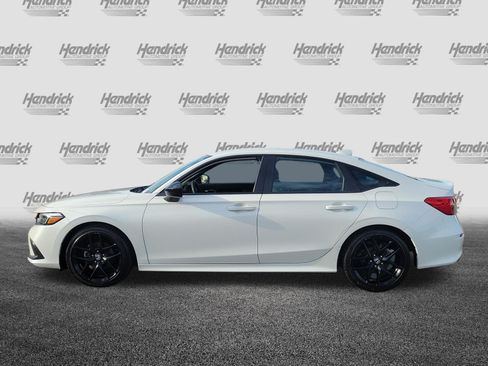 Used 2024 Honda Civic Sport image 4