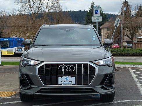 Used 2022 Audi Q3 2.0T Premium w/ Convenience Package image 8