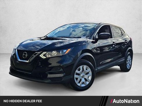 Used 2020 Nissan Rogue Sport S FWD image 1