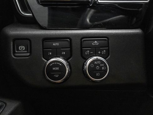 Certified 2024 GMC Sierra 1500 Elevation AWD/4WD image 24