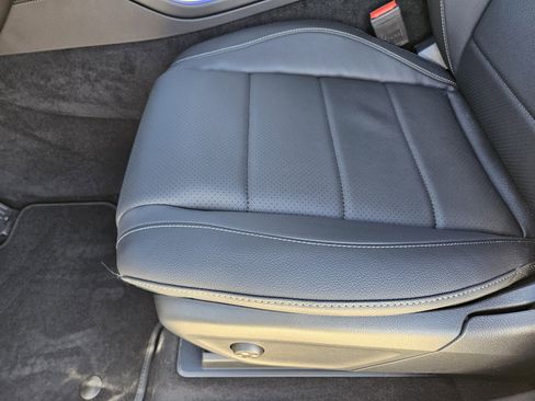 New 2026 Mercedes-Benz GLE 450 GLE 450 image 24