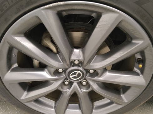 Used 2021 MAZDA MAZDA3 s FWD image 31