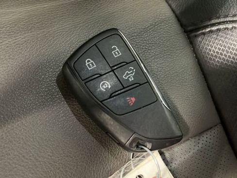Used 2024 Chevrolet Silverado 1500 ZR2 w/ Technology Package AWD/4WD image 21