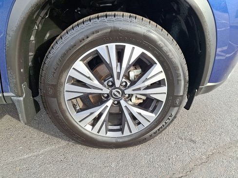 Certified 2023 Nissan Rogue SV image 8