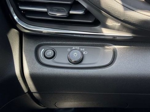 New 2026 Buick Envista Sport Touring w/ Convenience I Package FWD image 21