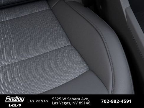 New 2026 Kia Niro Wind FWD image 27