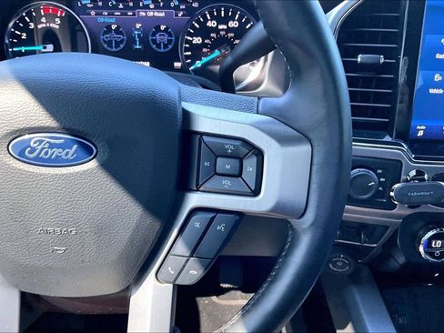 Used 2022 Ford F250 Platinum w/ FX4 Off-Road Package image 13