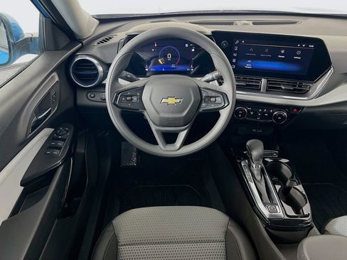 New 2026 Chevrolet Trax LT image 20