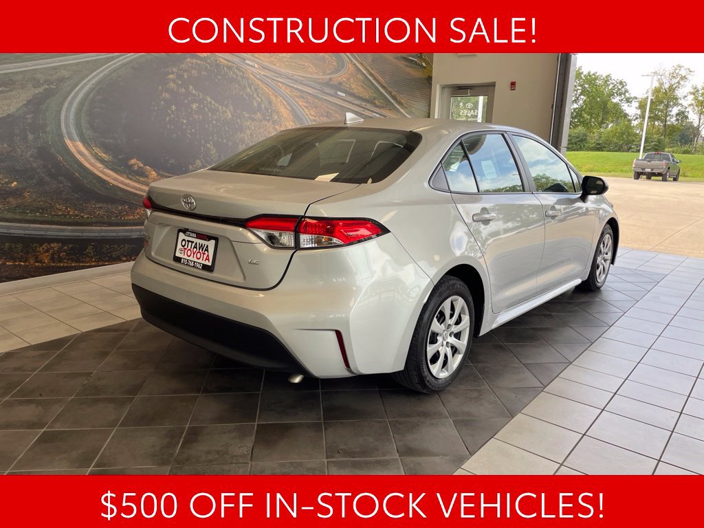Used 2024 Toyota Corolla LE FWD image 5