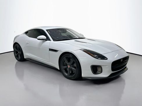 Used 2018 Jaguar F-TYPE 400 Sport RWD image 7