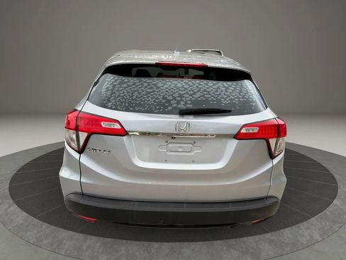 Used 2020 Honda HR-V LX image 4