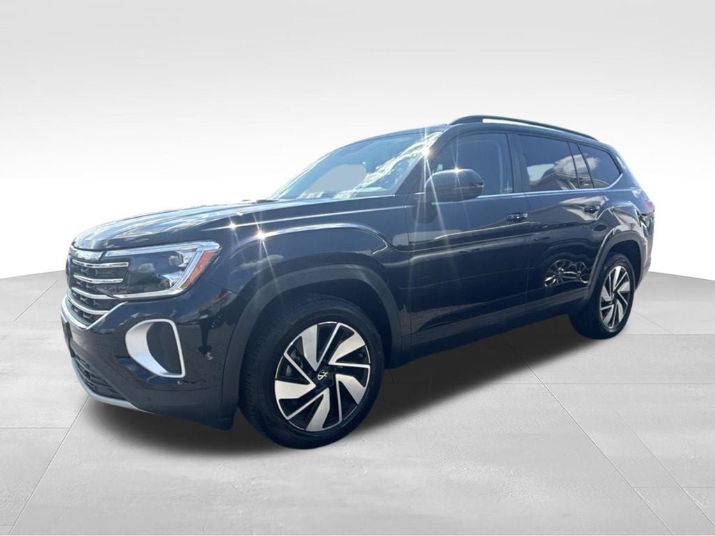 Used 2026 Volkswagen Atlas SE FWD image 5
