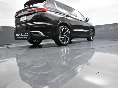 Used 2022 Mitsubishi Outlander SEL AWD/4WD image 32