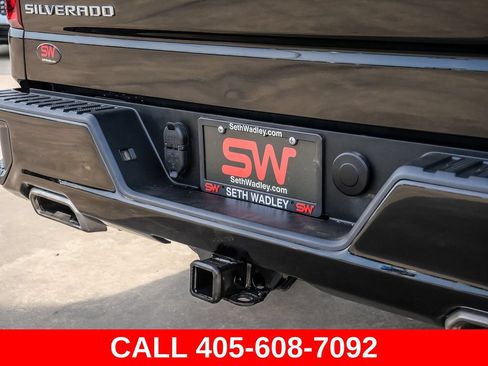 Used 2022 Chevrolet Silverado 1500 RST AWD/4WD image 13