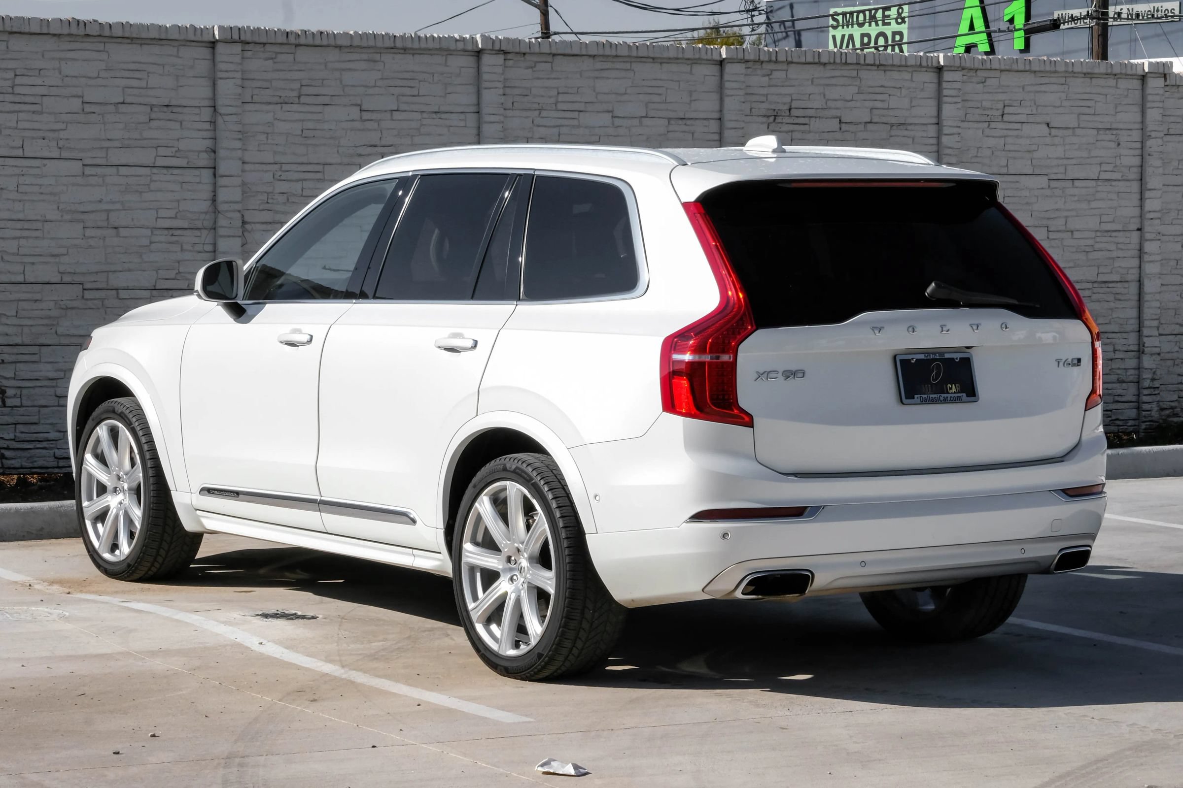 Used 2018 Volvo XC90 T6 Inscription w/ Convenience Package AWD/4WD image 12