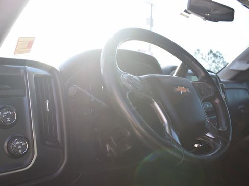 Used 2018 Chevrolet Silverado 1500 LT w/ All Star Edition image 19