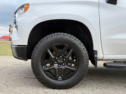 Used 2024 Chevrolet Silverado 1500 LT Trail Boss w/ Protection Package image 12