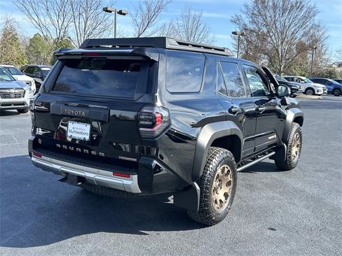 Used 2025 Toyota 4Runner Trailhunter image 4