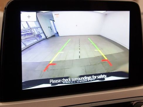 Used 2020 Ford Escape SE image 27