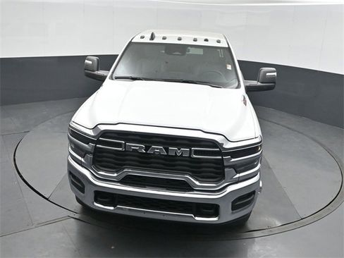 New 2026 RAM 3500 Tradesman w/ Chrome Appearance Group image 36