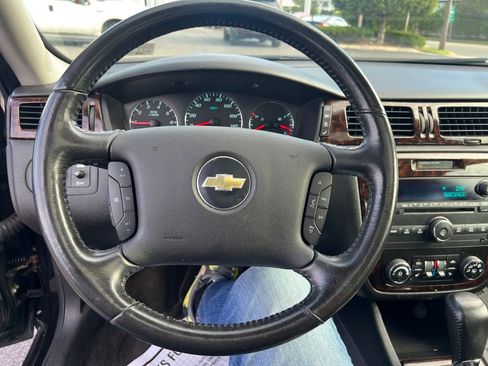 Used 2012 Chevrolet Impala LTZ image 16