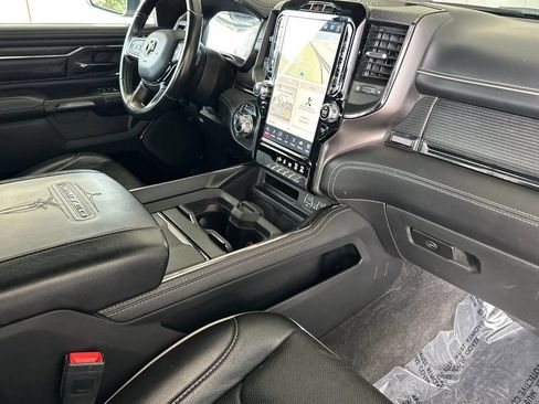 Used 2022 RAM 1500 Limited AWD/4WD image 15