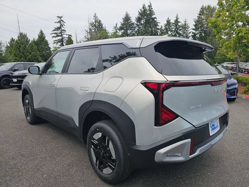New 2027 Kia Seltos LX AWD/4WD image 7