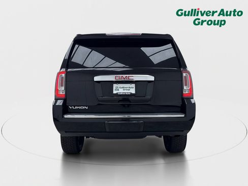 Used 2018 GMC Yukon Denali w/ Denali Ultimate Package RWD image 7