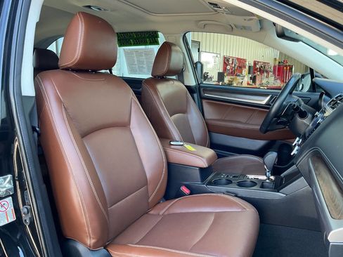Used 2019 Subaru Outback 3.6R Touring w/ Popular Package #3A AWD/4WD image 47