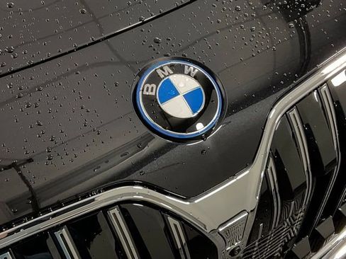 Used 2024 BMW i7 eDrive50 RWD image 54