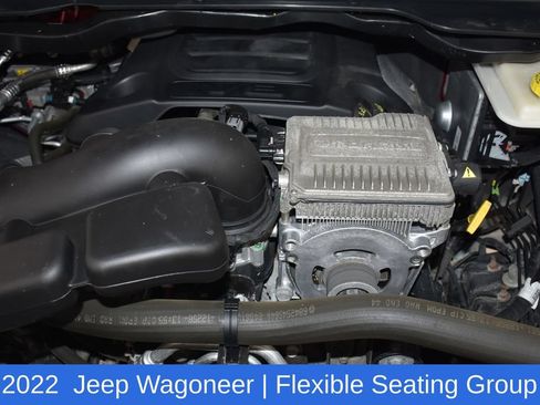 Used 2022 Jeep Wagoneer Series III w/ Premium Group I AWD/4WD image 7