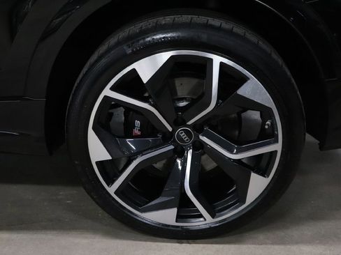Used 2022 Audi RS Q8 image 34