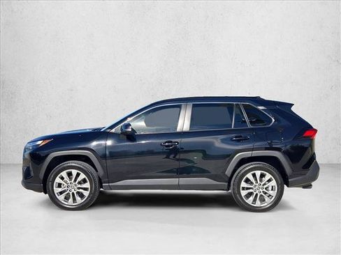 Used 2024 Toyota RAV4 XLE Premium FWD image 9