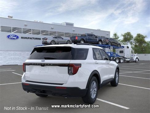 New 2026 Ford Explorer Active image 8