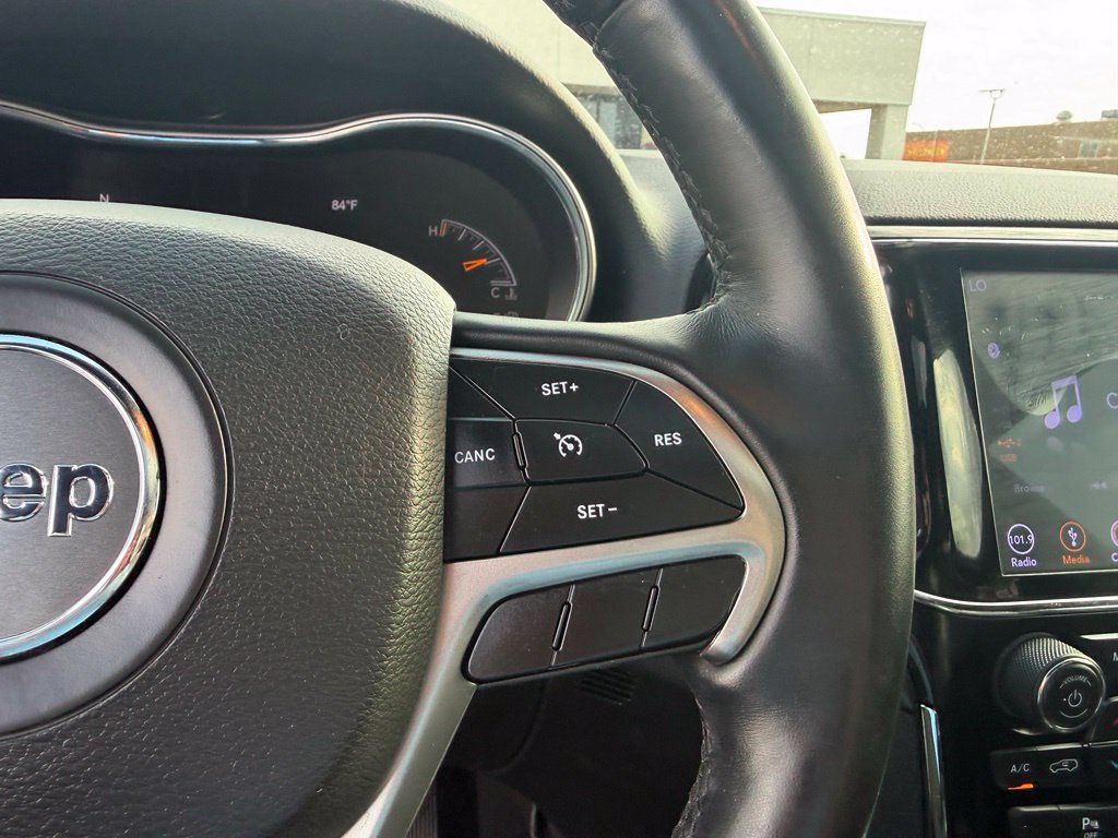 Used 2019 Jeep Grand Cherokee Altitude AWD/4WD image 31
